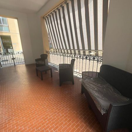 La Casa Nel Viale Apartment Asti Bagian luar foto