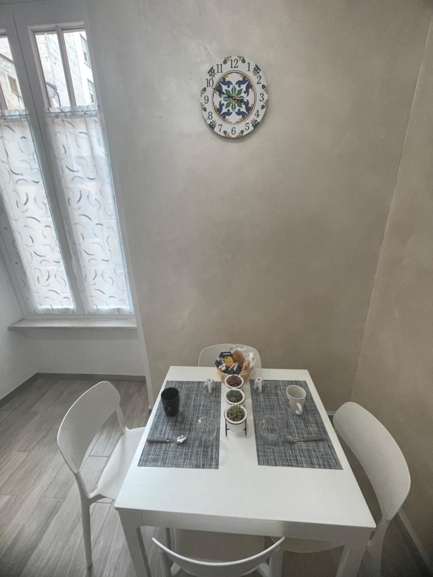 La Casa Nel Viale Apartment Asti Bagian luar foto